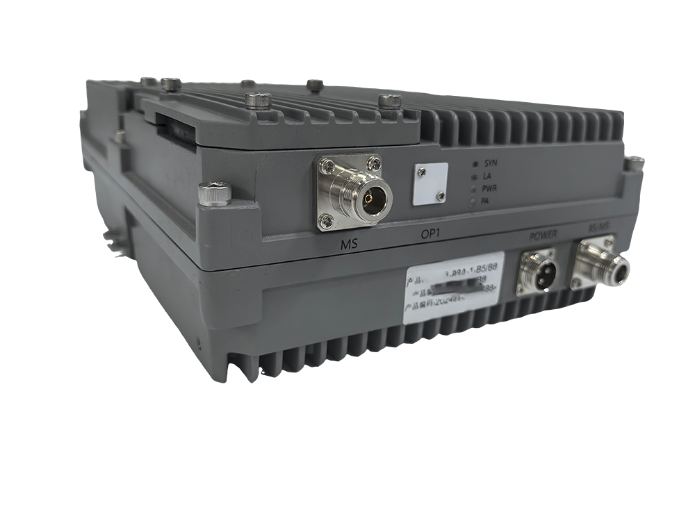  栖霞三频手机信号接收器2000㎡